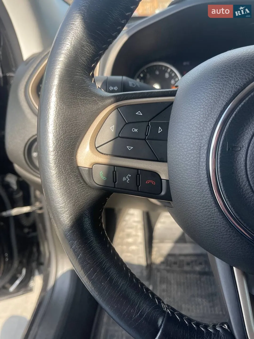 2015 Jeep Renegade - мініатюра 17