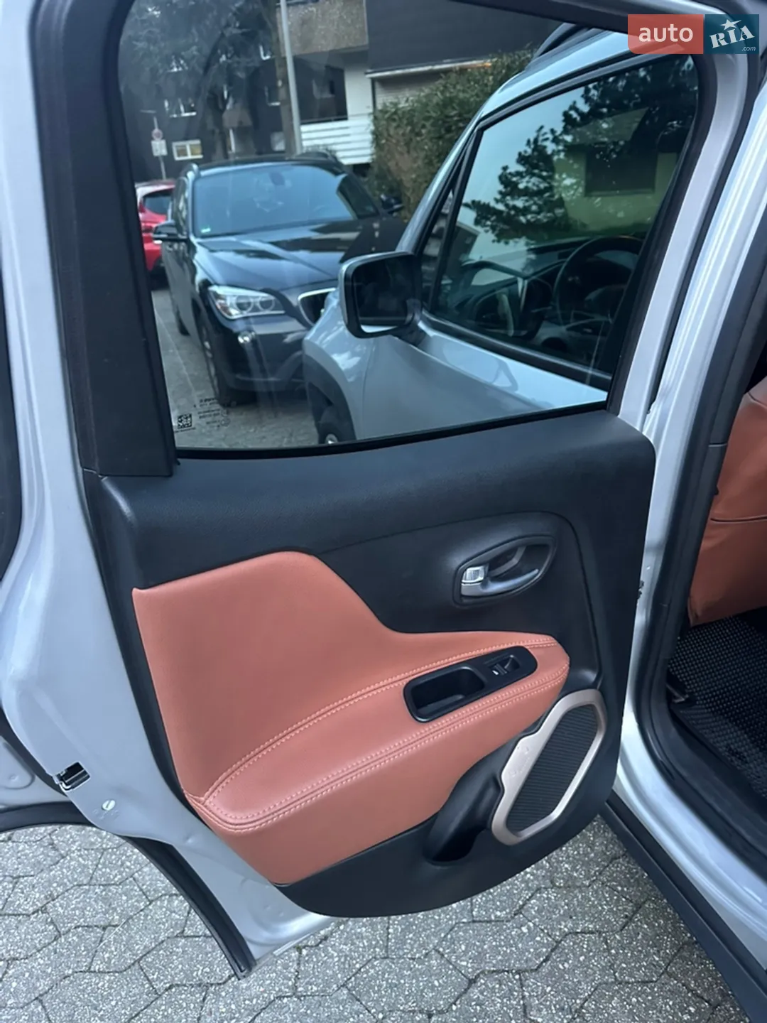2016 Jeep Renegade - мініатюра 8
