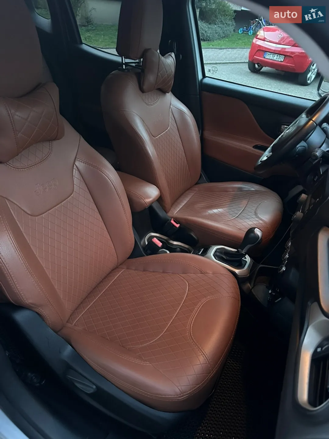 2016 Jeep Renegade - мініатюра 13