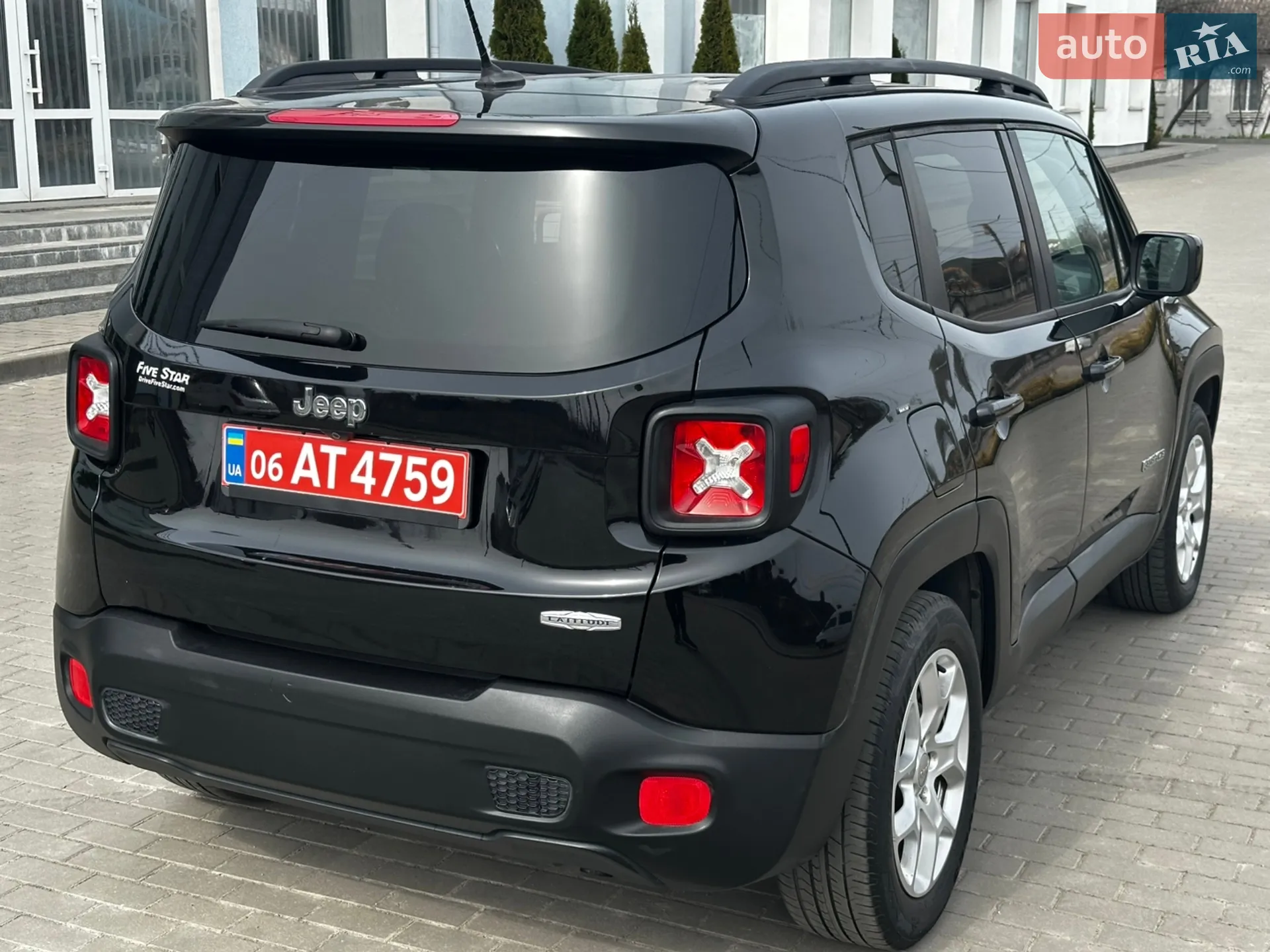 2016 Jeep Renegade - мініатюра 7
