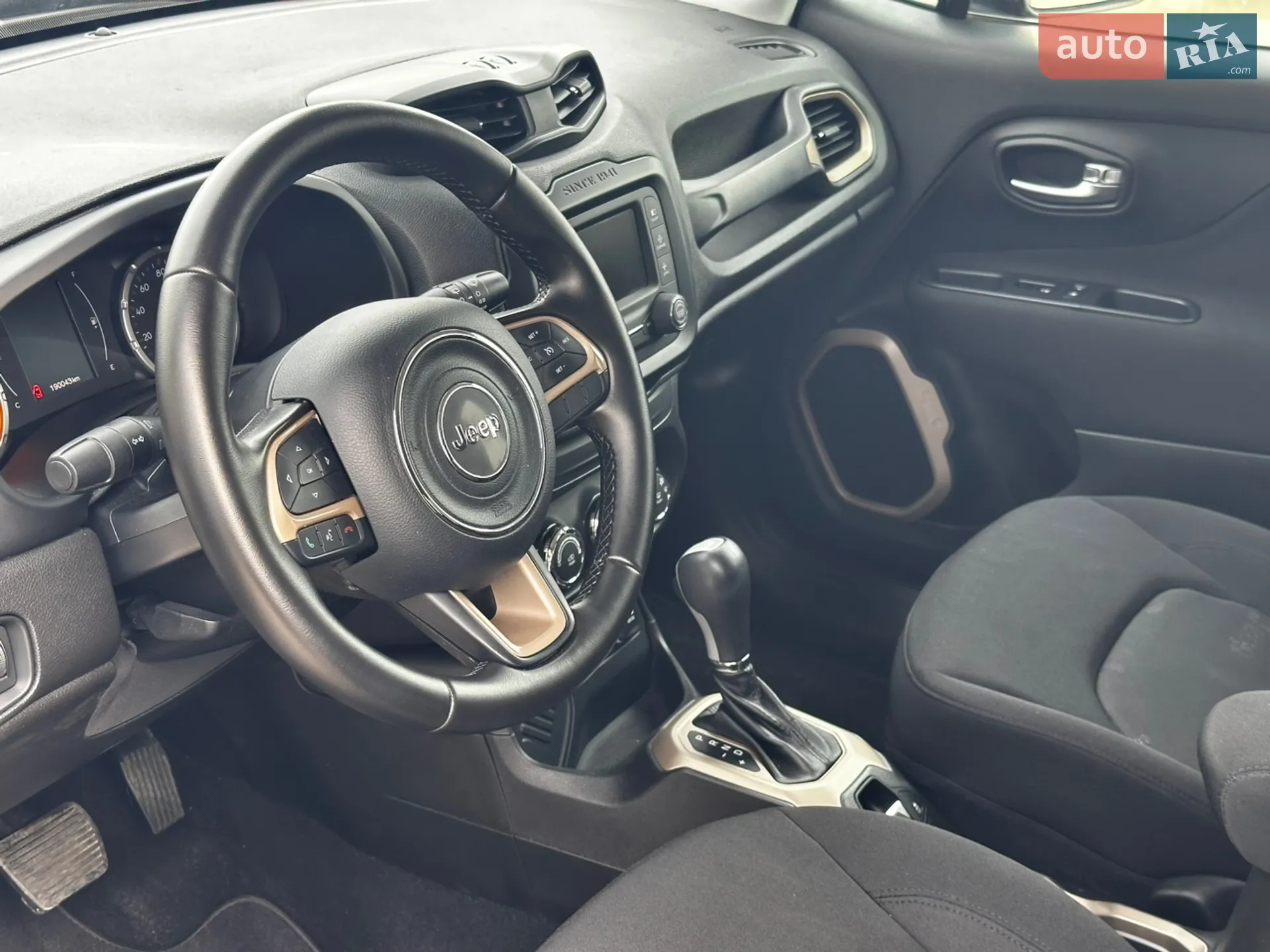 2016 Jeep Renegade - мініатюра 19