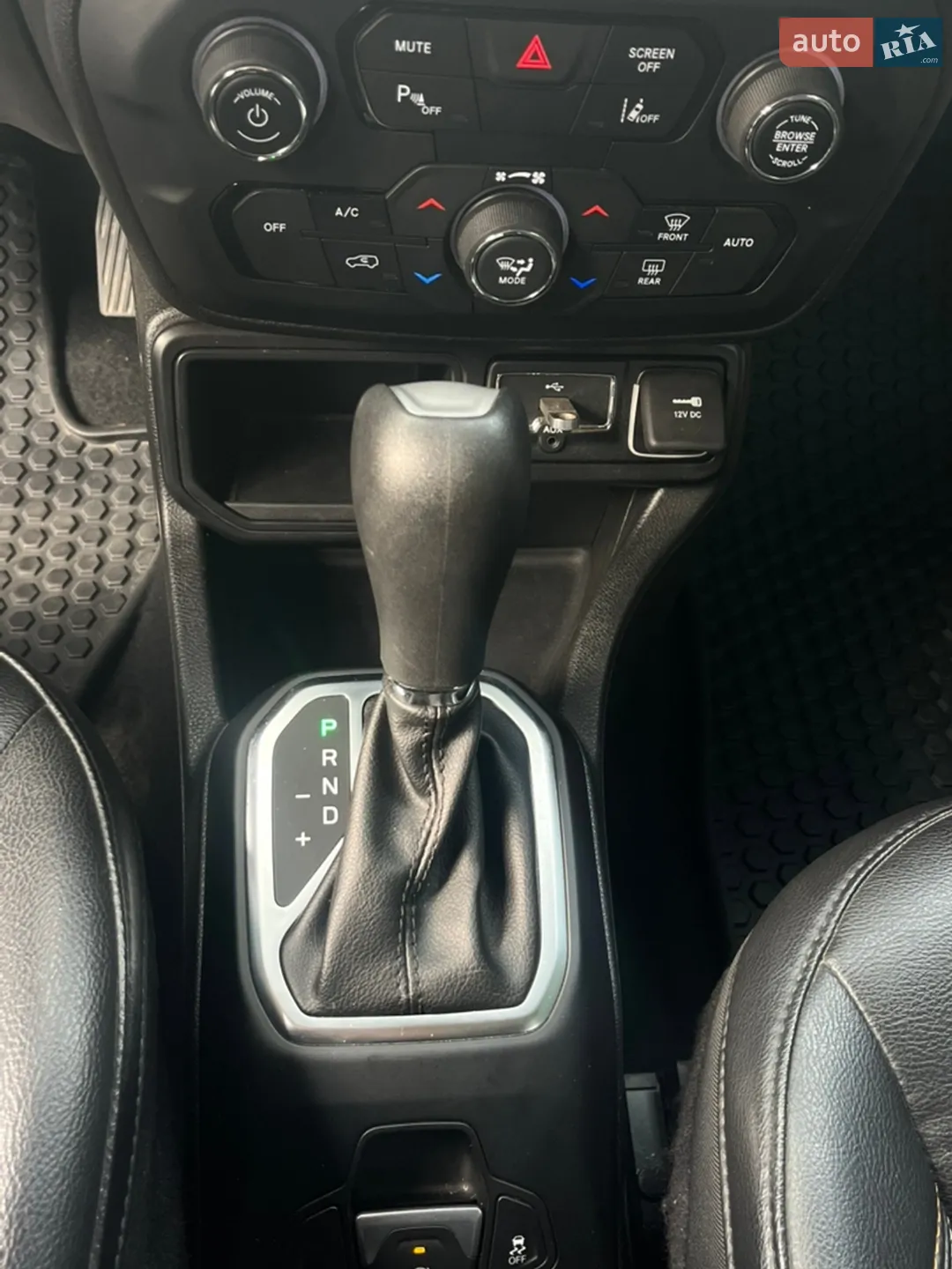 2018 Jeep Renegade - мініатюра 20