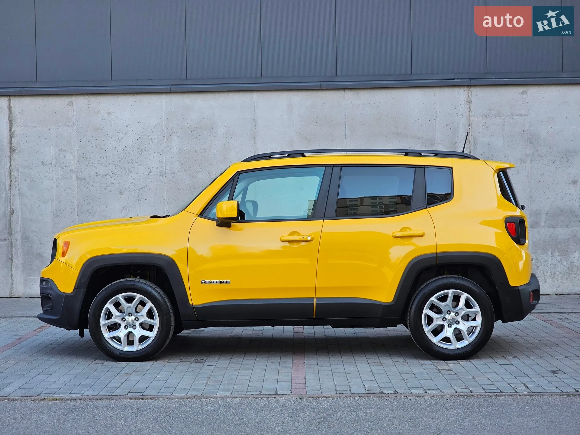 2018 Jeep Renegade - мініатюра 3