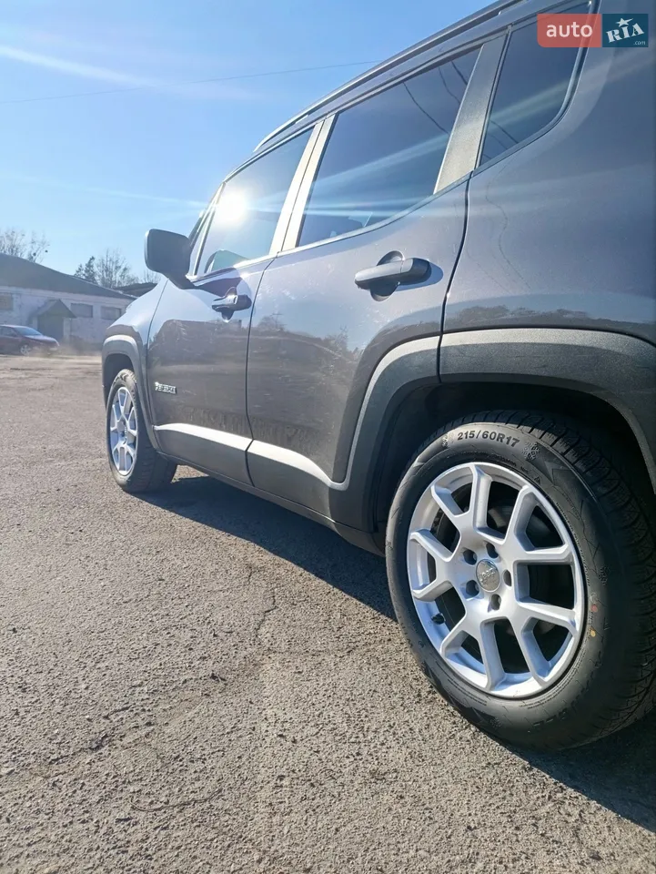 2022 Jeep Grand Cherokee - мініатюра 27