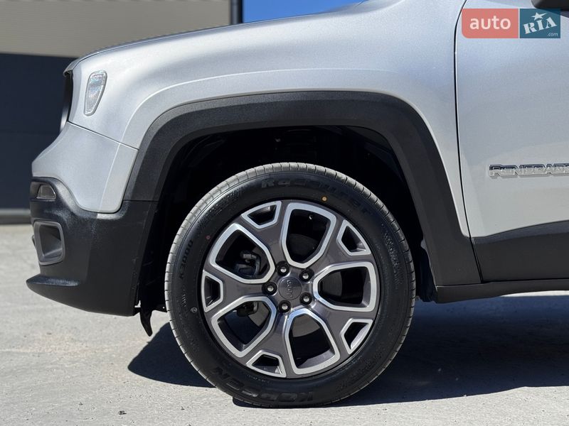 Внедорожник / Кроссовер Jeep Renegade 2017 в Киеве