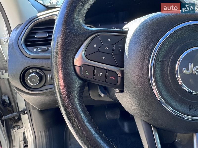 Внедорожник / Кроссовер Jeep Renegade 2017 в Киеве