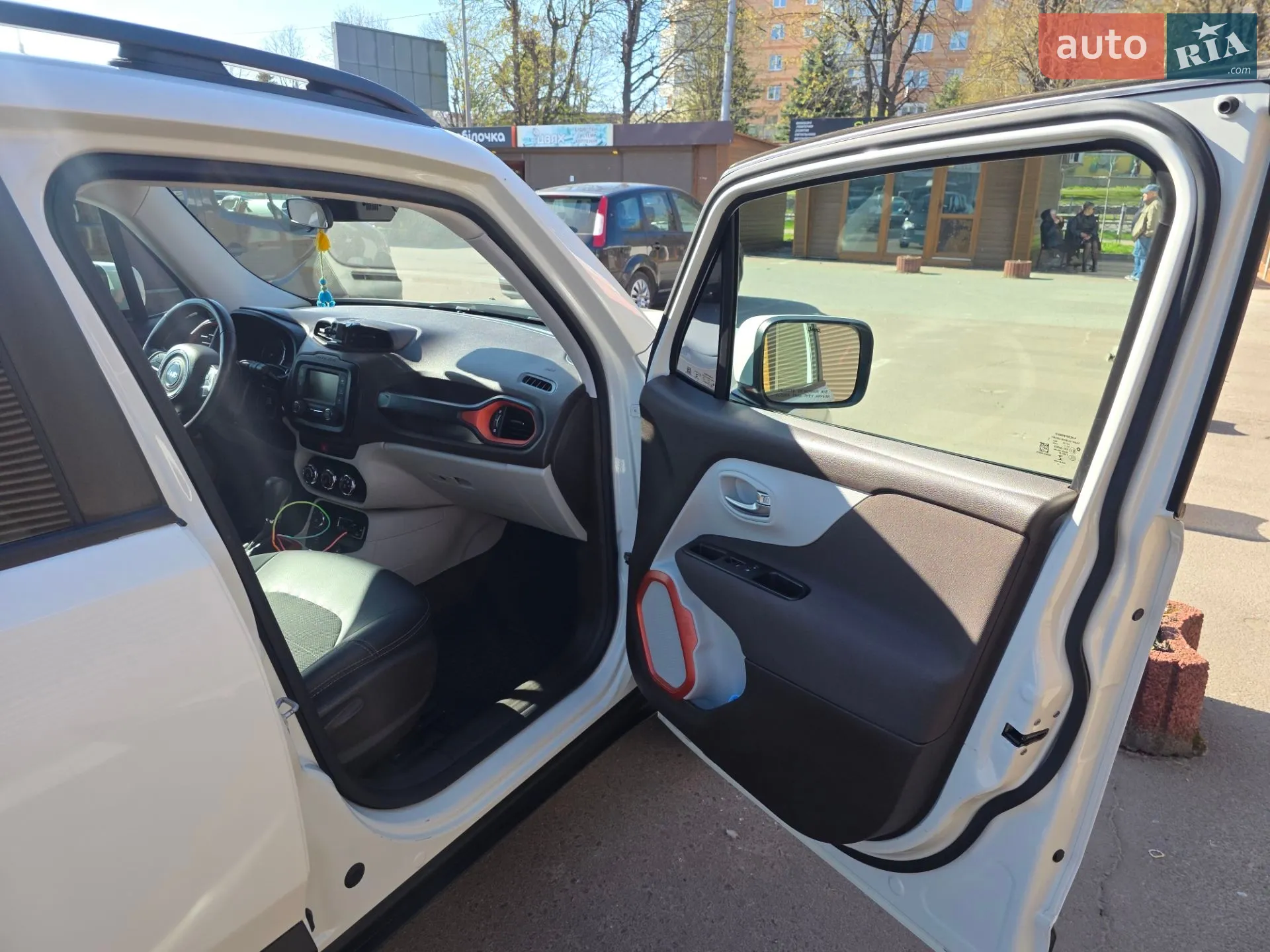 2017 Jeep Renegade - мініатюра 8
