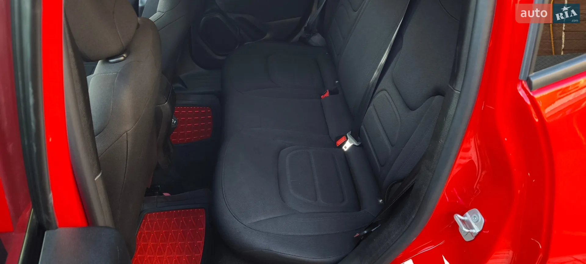 2019 Jeep Renegade - мініатюра 38