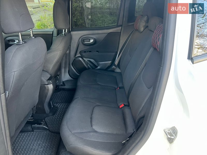 Внедорожник / Кроссовер Jeep Renegade 2020 в Львове