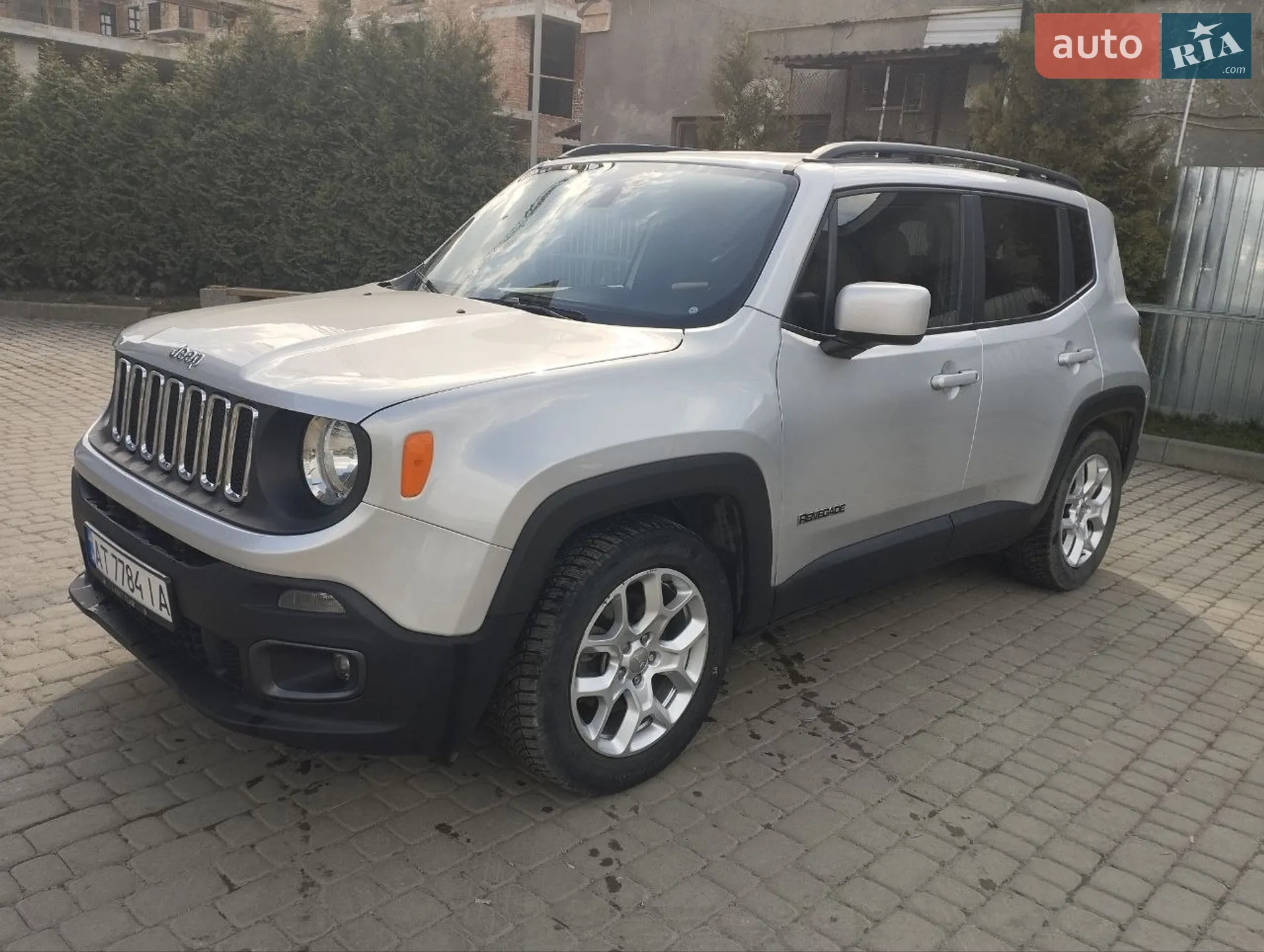 2017 Jeep Renegade - фото 1