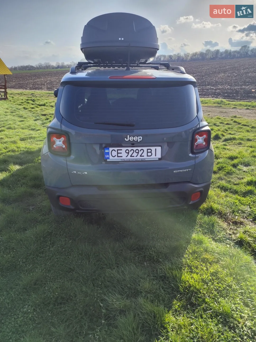 2016 Jeep Renegade - мініатюра 11