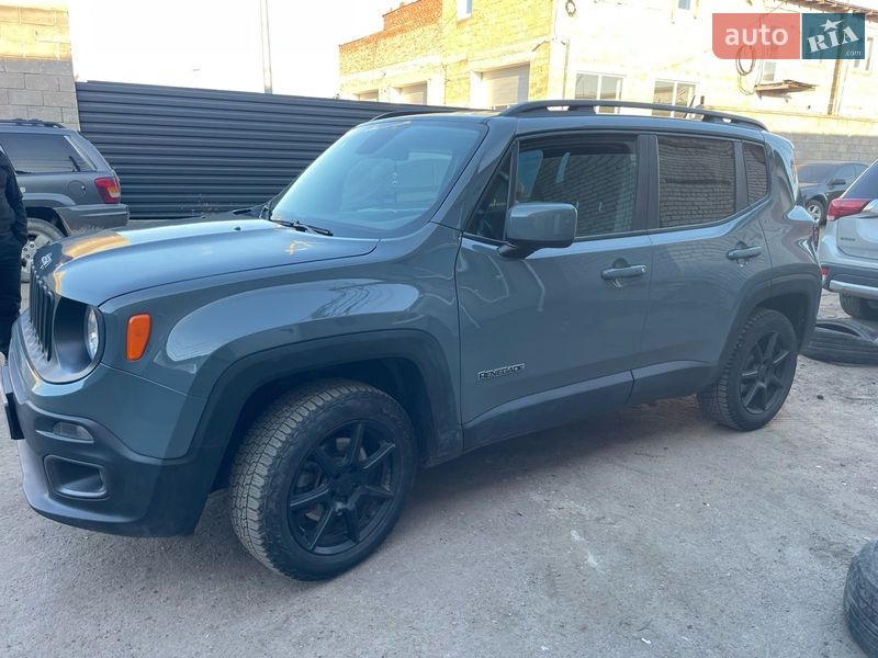 Позашляховик / Кросовер Jeep Renegade 2017 в Києві фото Позашляховик / Кросовер Jeep Renegade 2017 в Києві