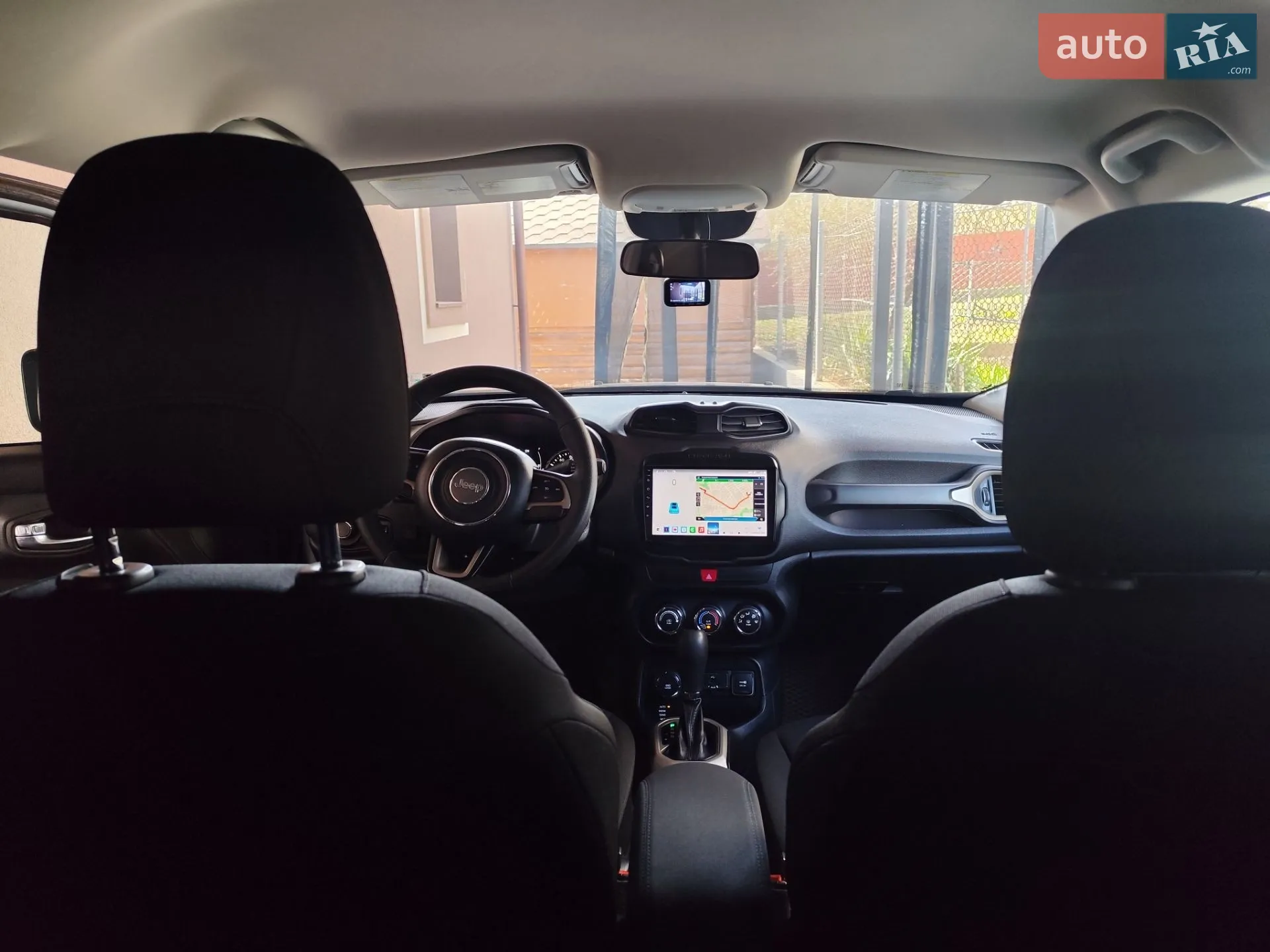2016 Jeep Renegade - мініатюра 18
