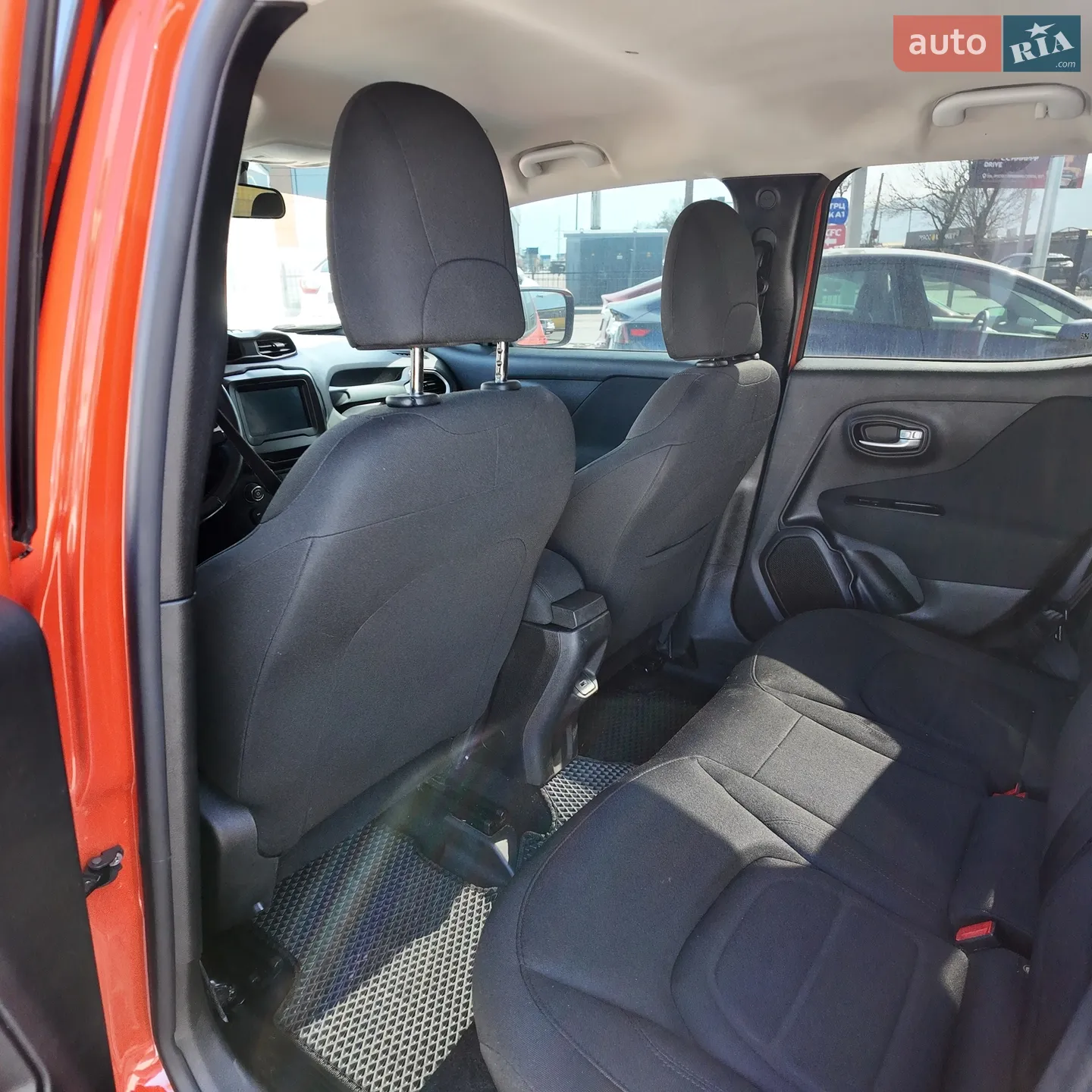 2019 Jeep Renegade - мініатюра 11