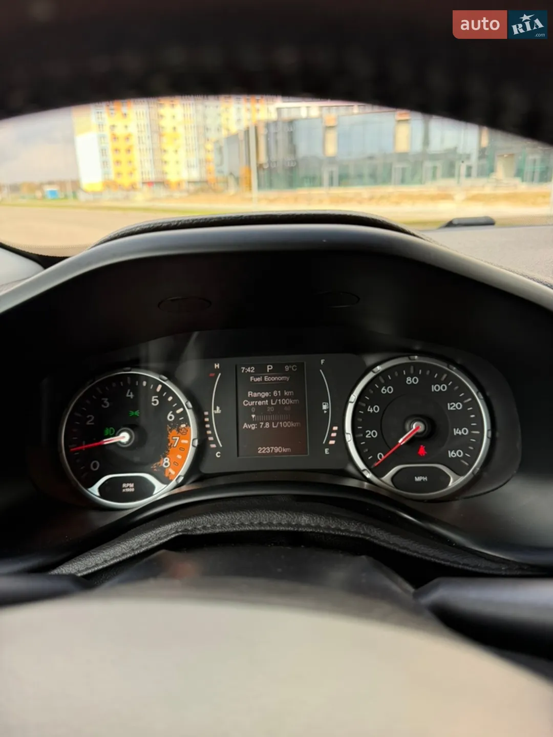 2015 Jeep Renegade - мініатюра 22