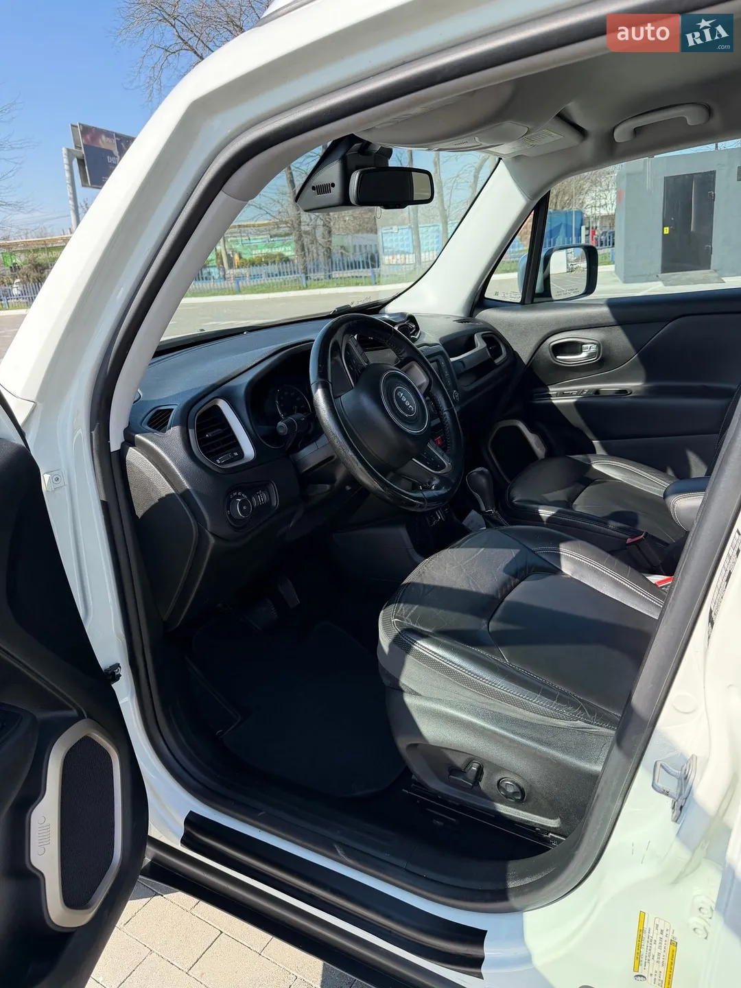 2017 Jeep Renegade - мініатюра 9