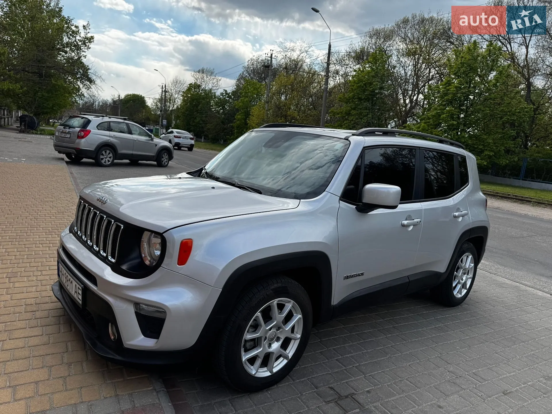 2019 Jeep Renegade - мініатюра 2