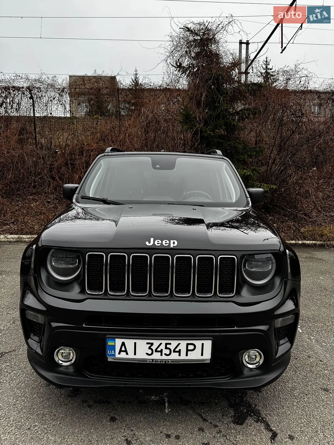 2020 Jeep Renegade - фото 1