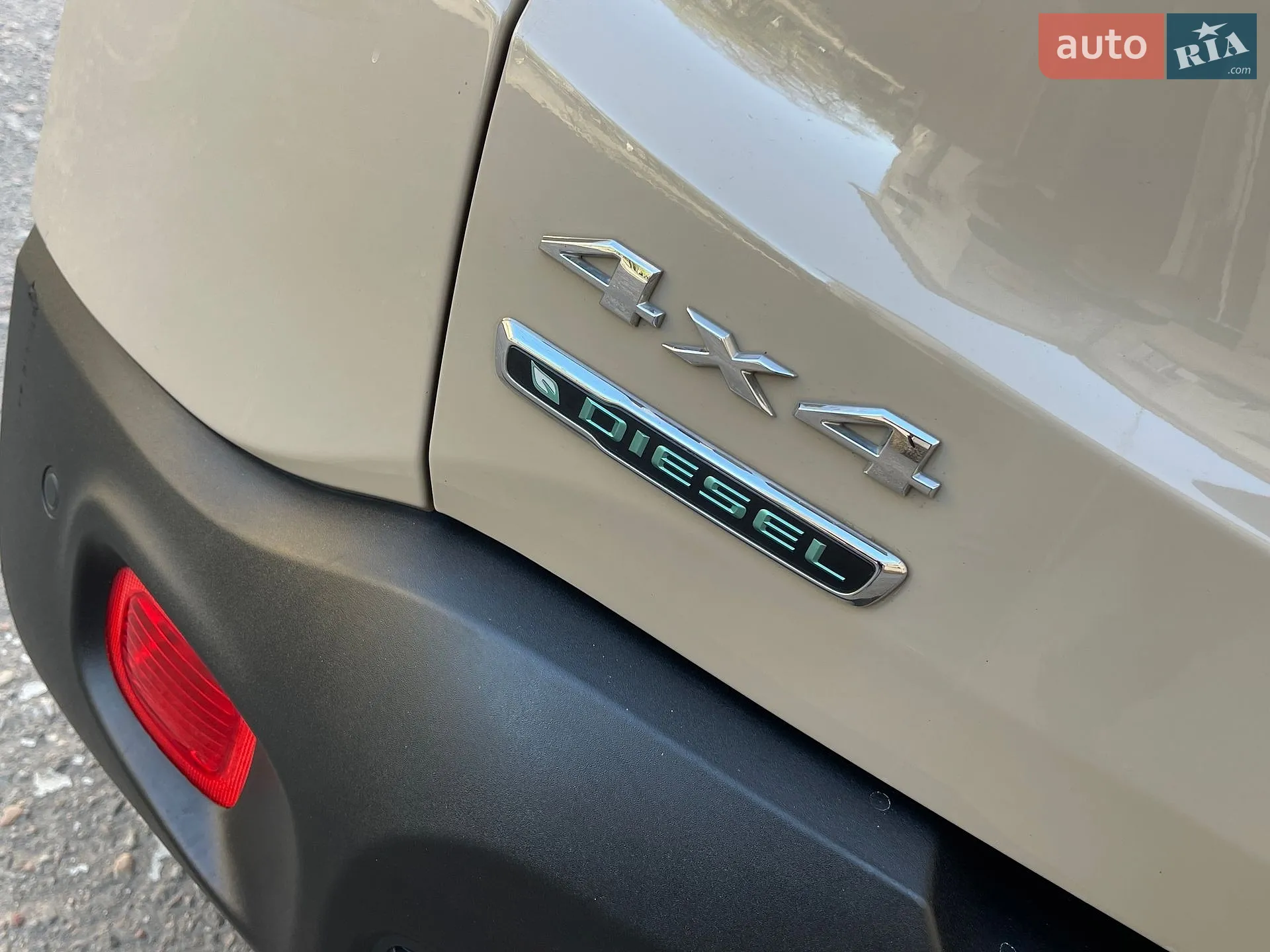 2015 Jeep Renegade - мініатюра 10