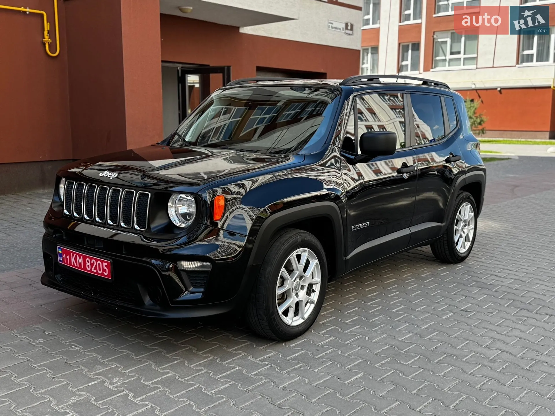 2021 Jeep Renegade - мініатюра 10