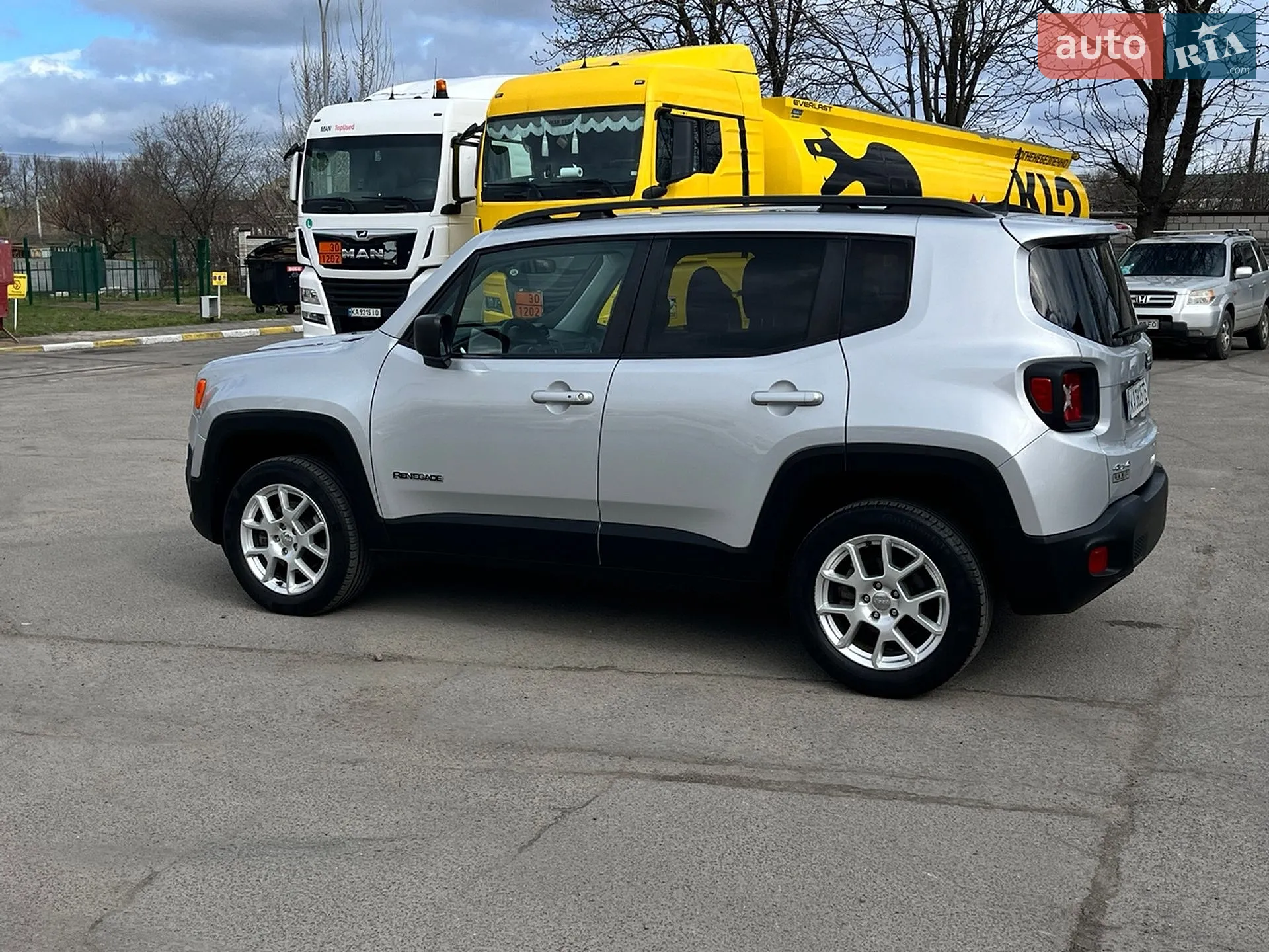 2020 Jeep Renegade - мініатюра 19
