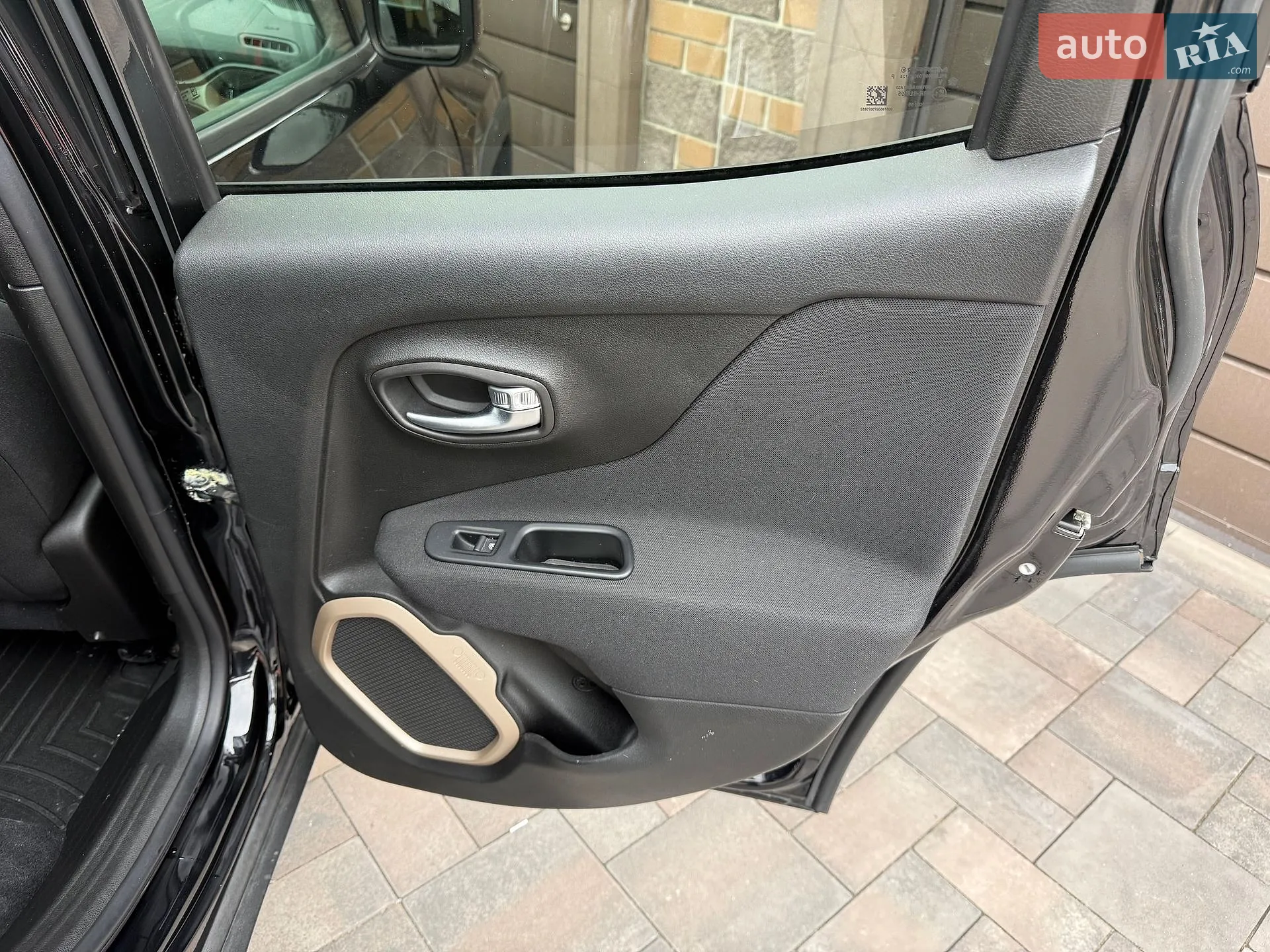 2016 Jeep Renegade - мініатюра 41