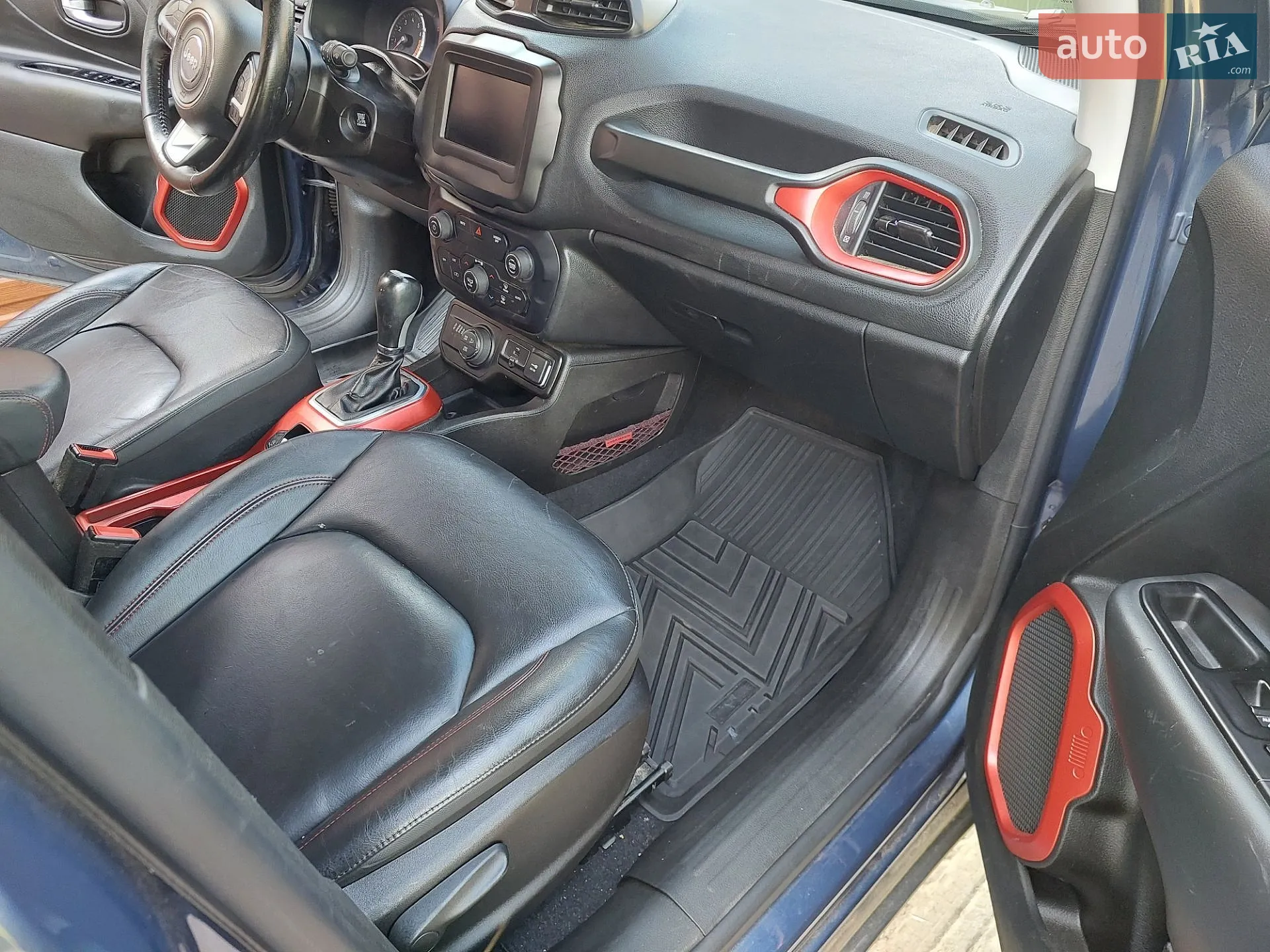 2020 Jeep Renegade - мініатюра 11