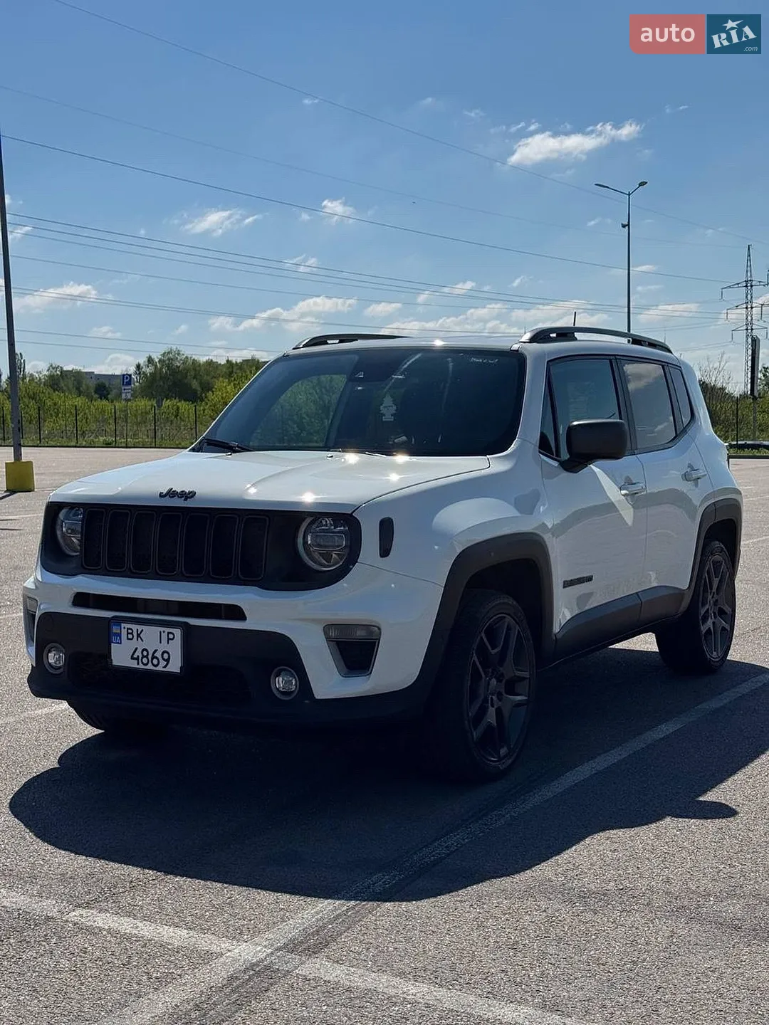 2020 Jeep Renegade - фото 1