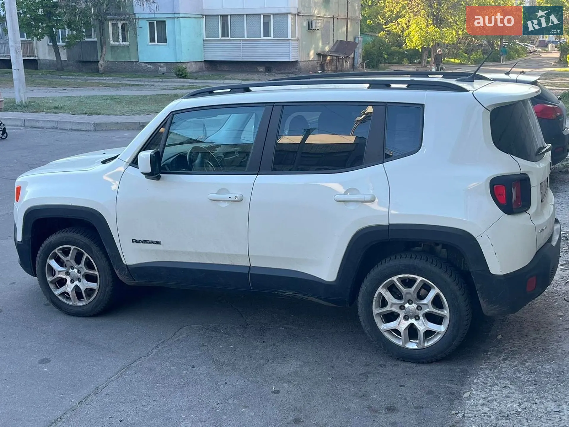 2016 Jeep Renegade - мініатюра 5