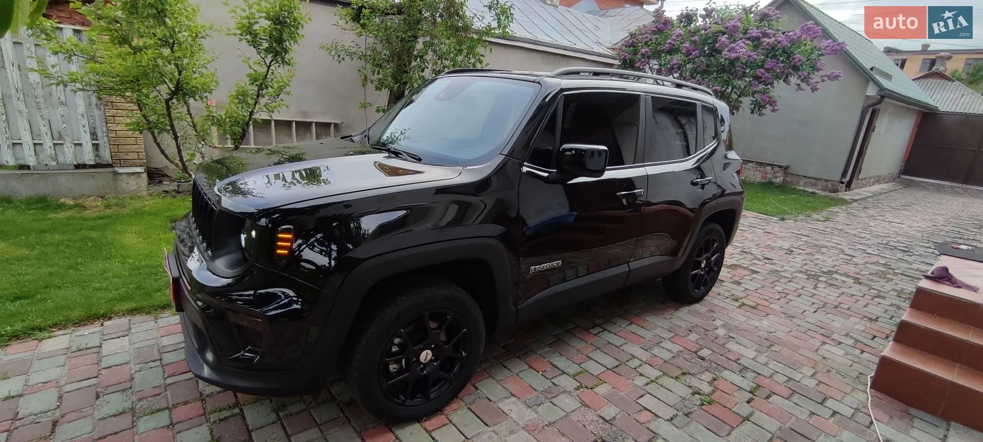 2022 Jeep Renegade - мініатюра 12