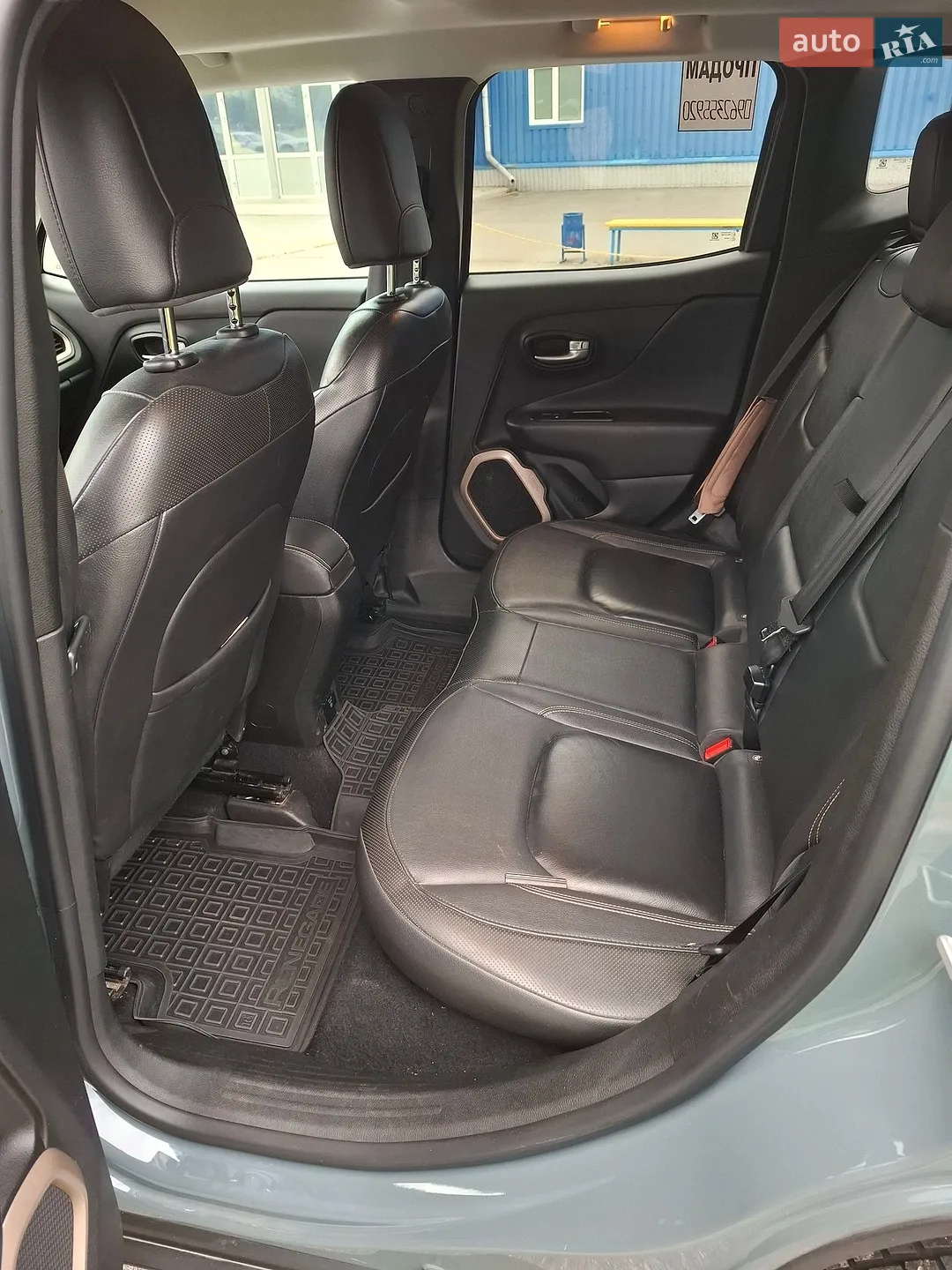 2016 Jeep Renegade - мініатюра 27
