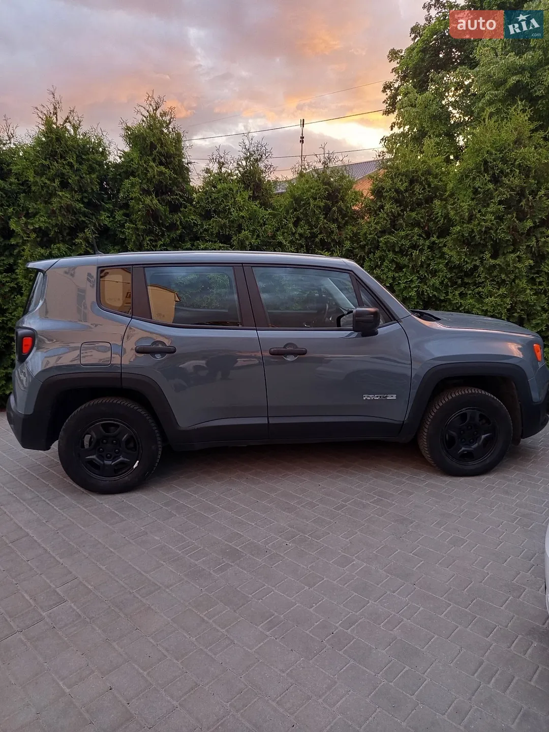 2018 Jeep Renegade - мініатюра 4