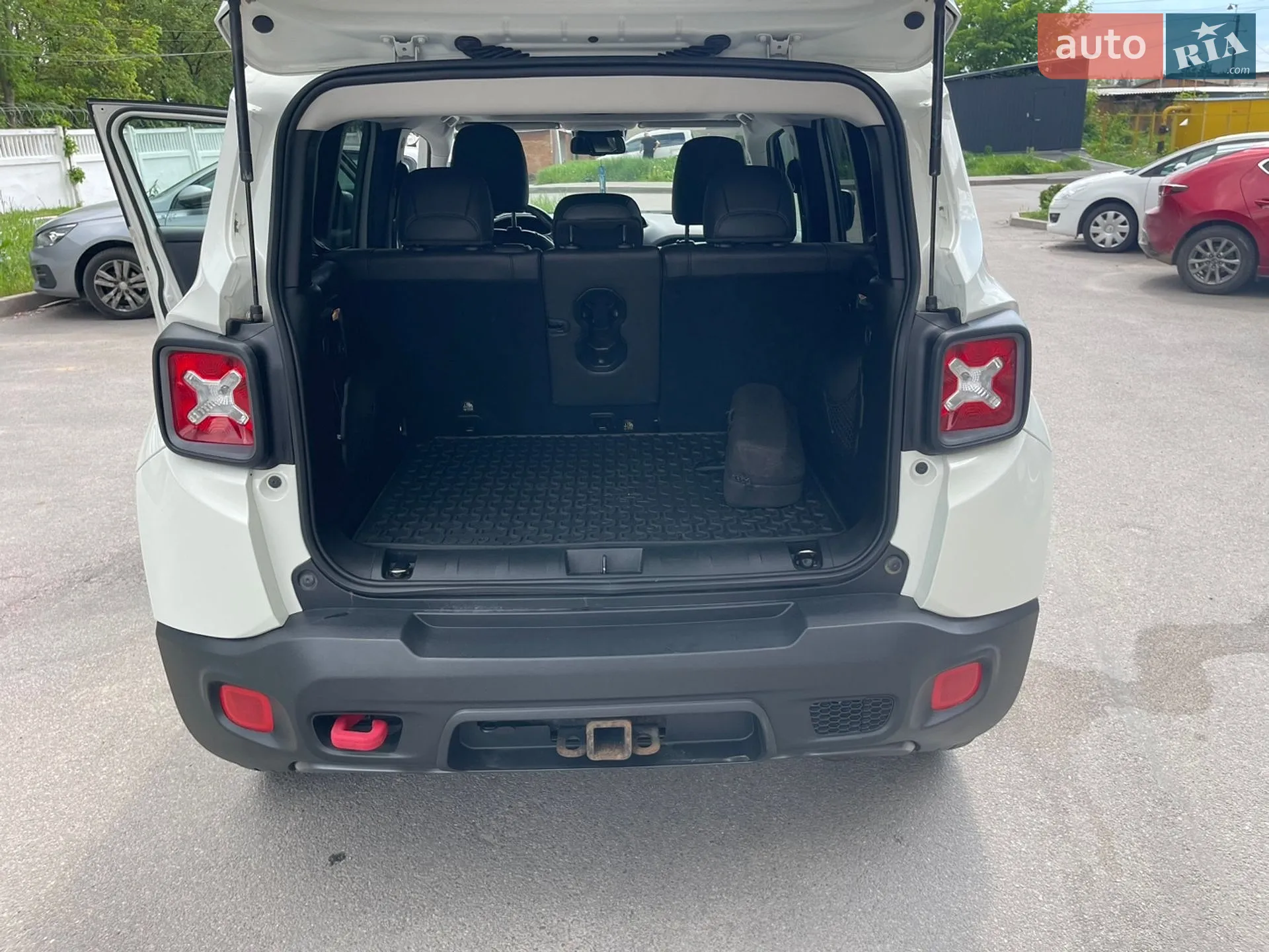 2017 Jeep Renegade - мініатюра 13