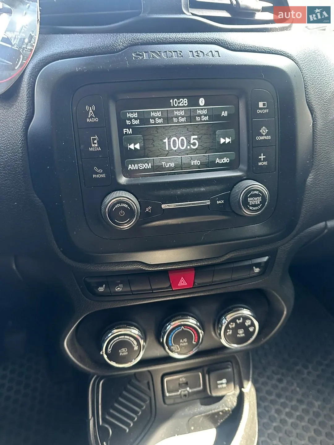 2015 Jeep Renegade - мініатюра 26
