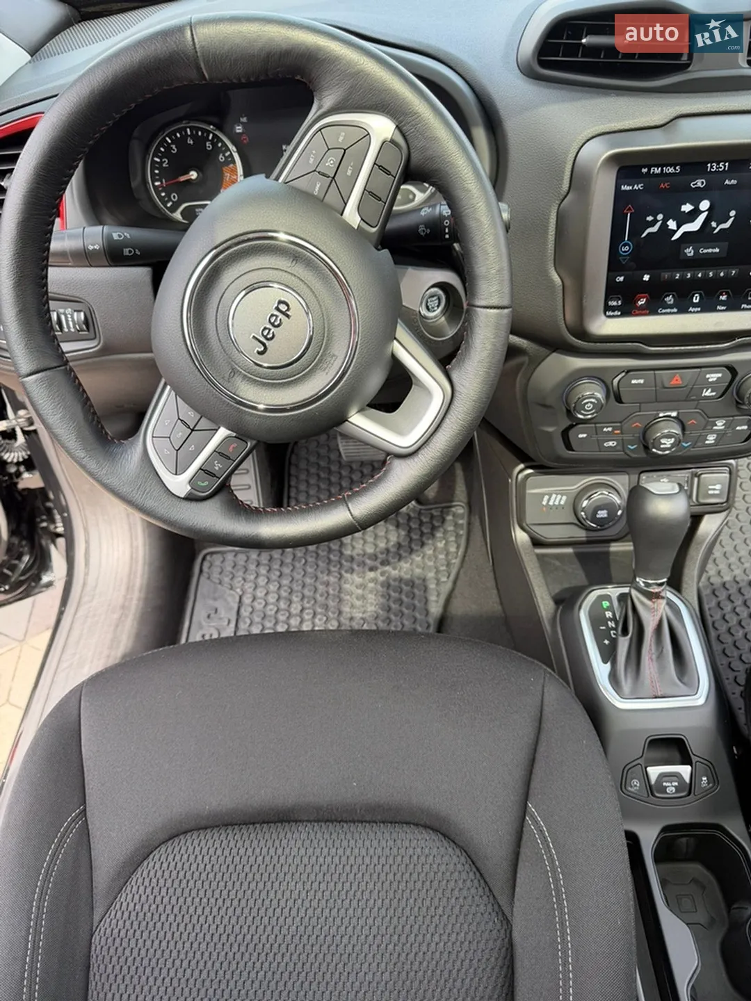 2023 Jeep Renegade - мініатюра 23