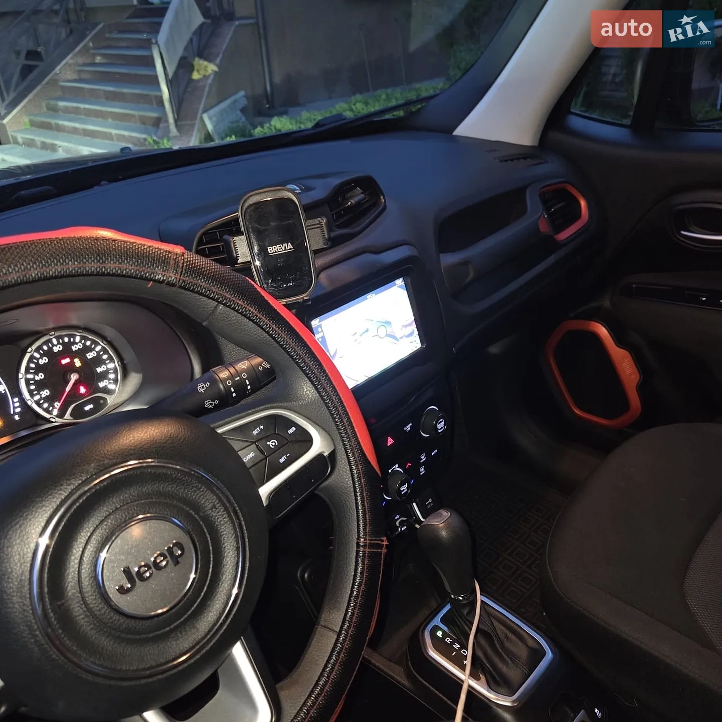 2018 Jeep Renegade - мініатюра 3
