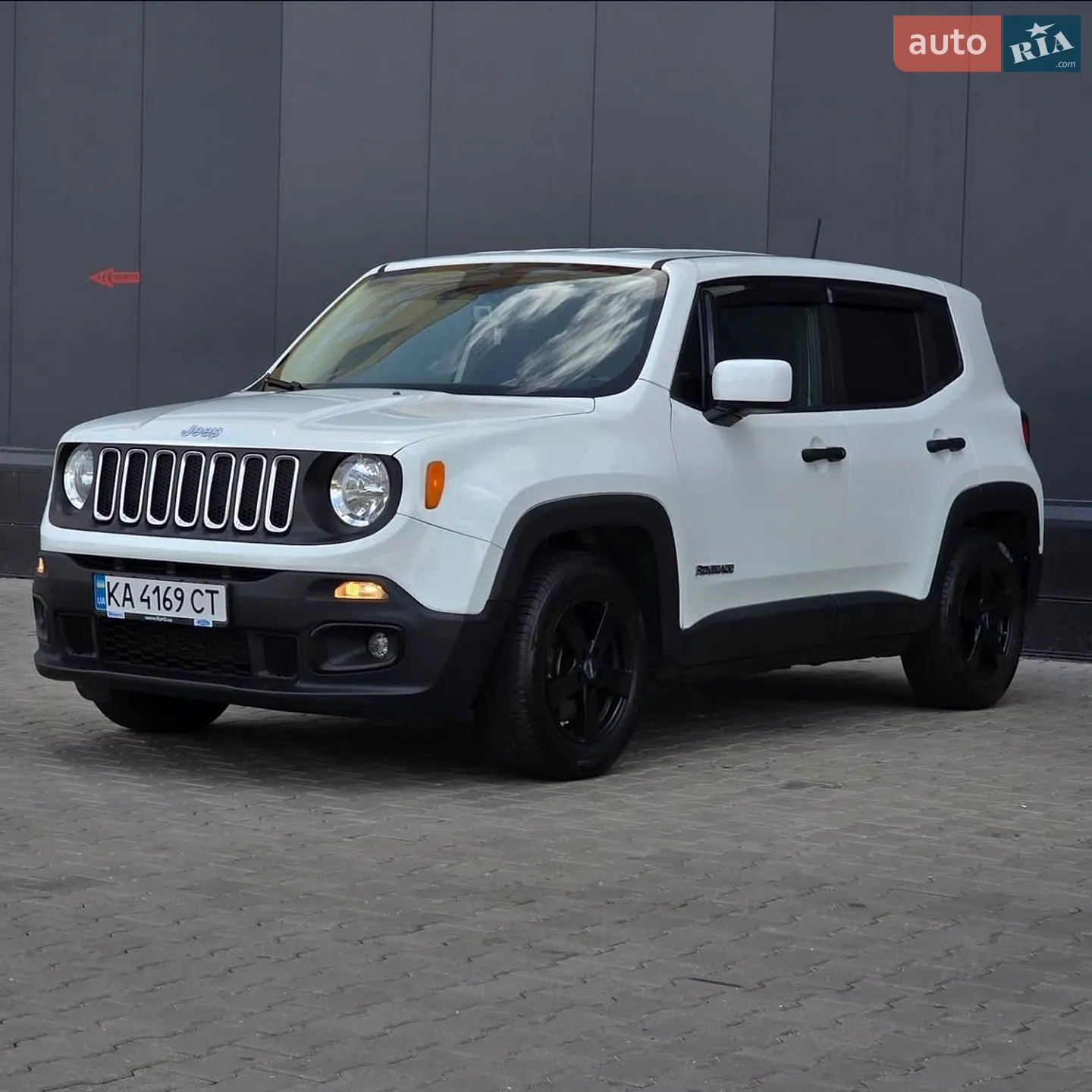 2017 Jeep Renegade - мініатюра 3