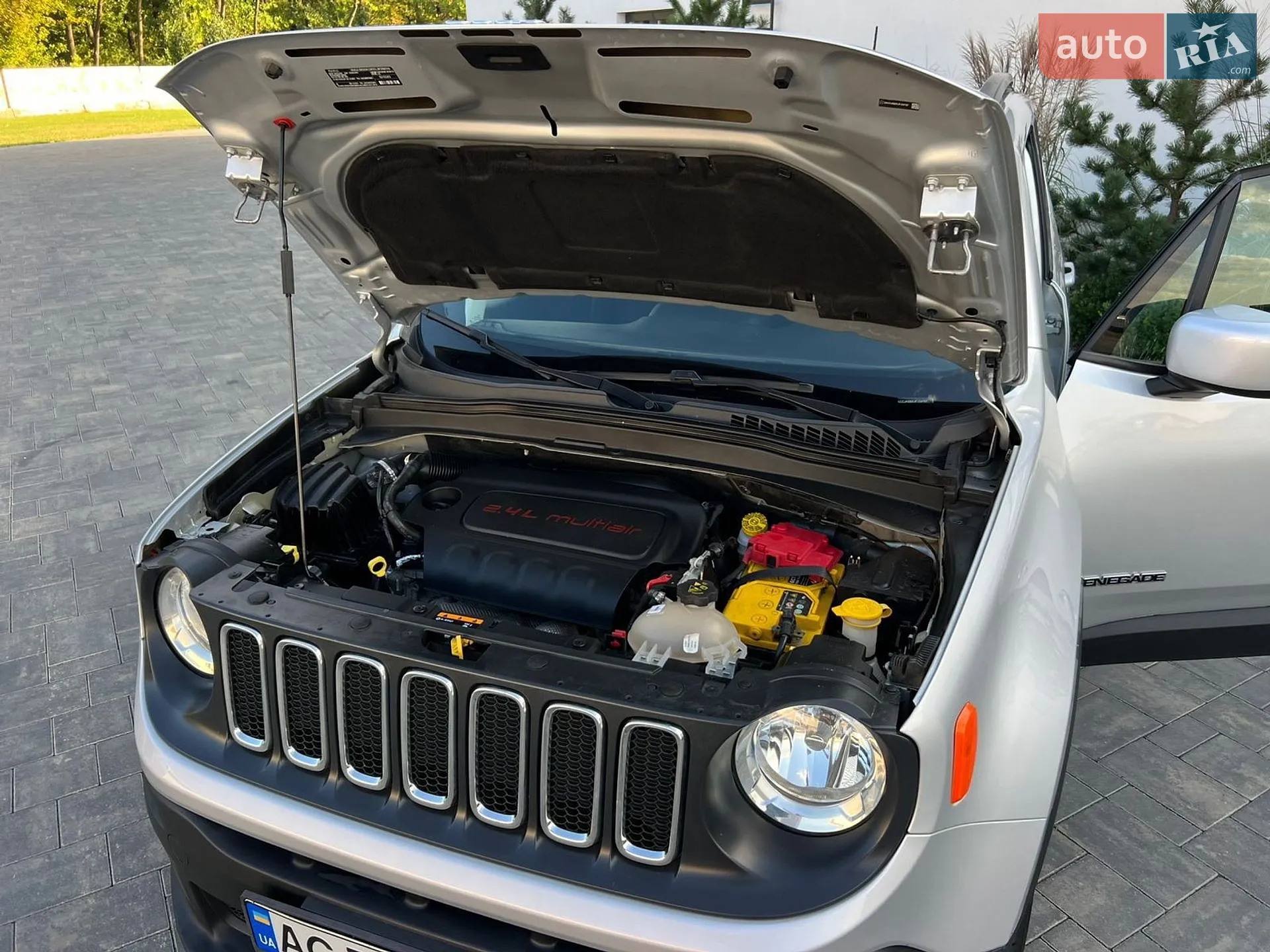2018 Jeep Renegade - мініатюра 8