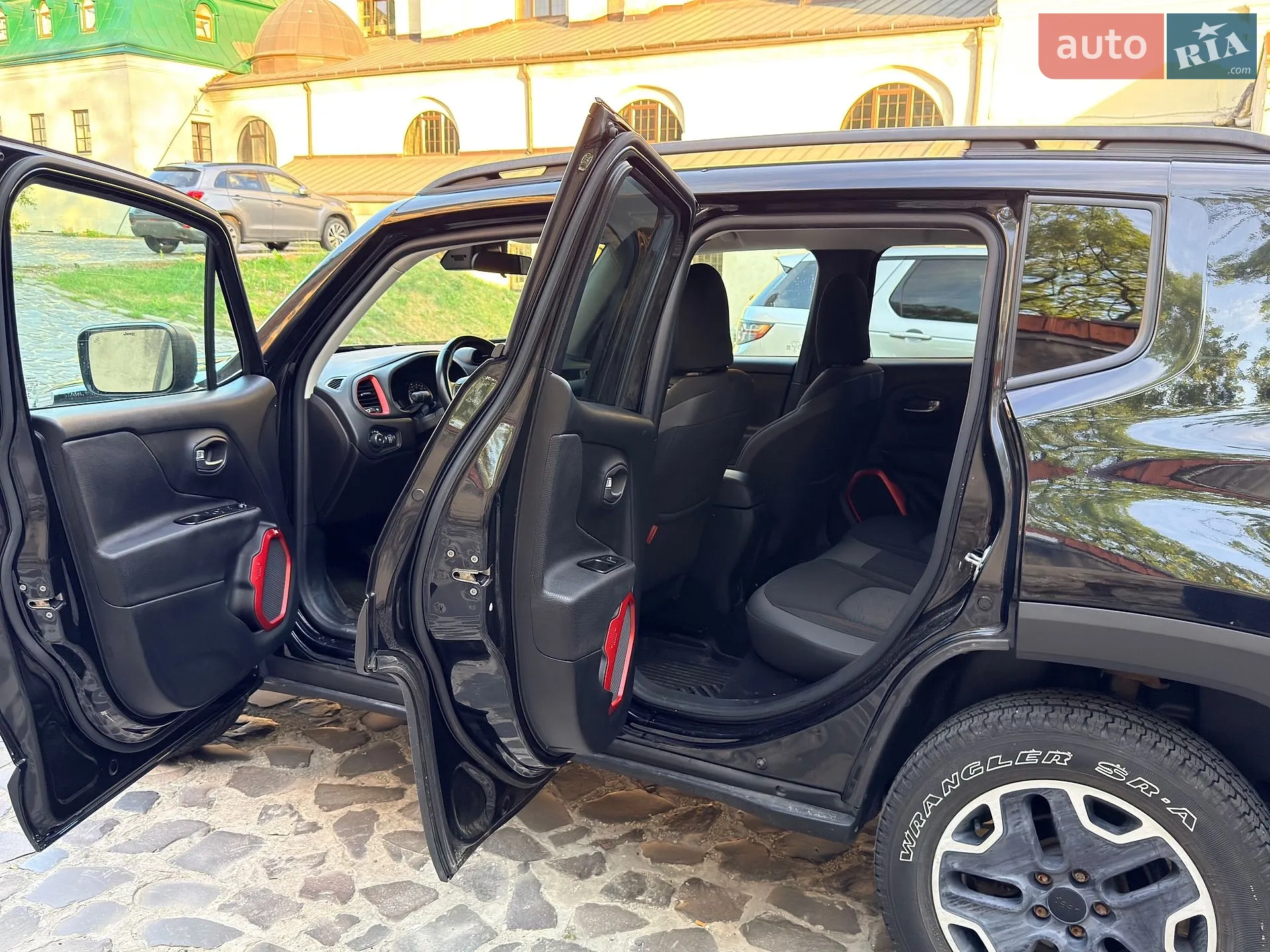 2015 Jeep Renegade - мініатюра 34