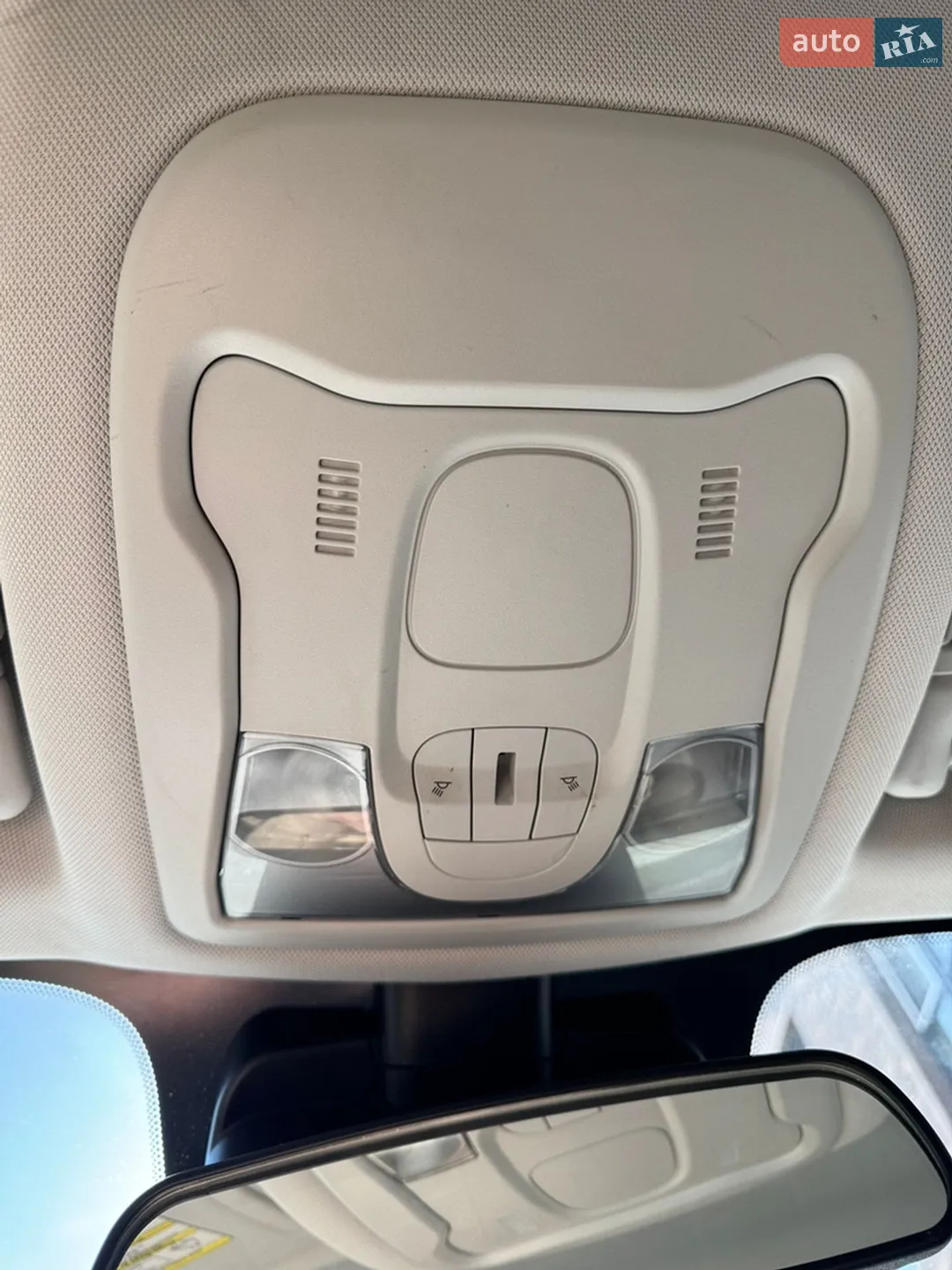 2019 Jeep Renegade - мініатюра 21