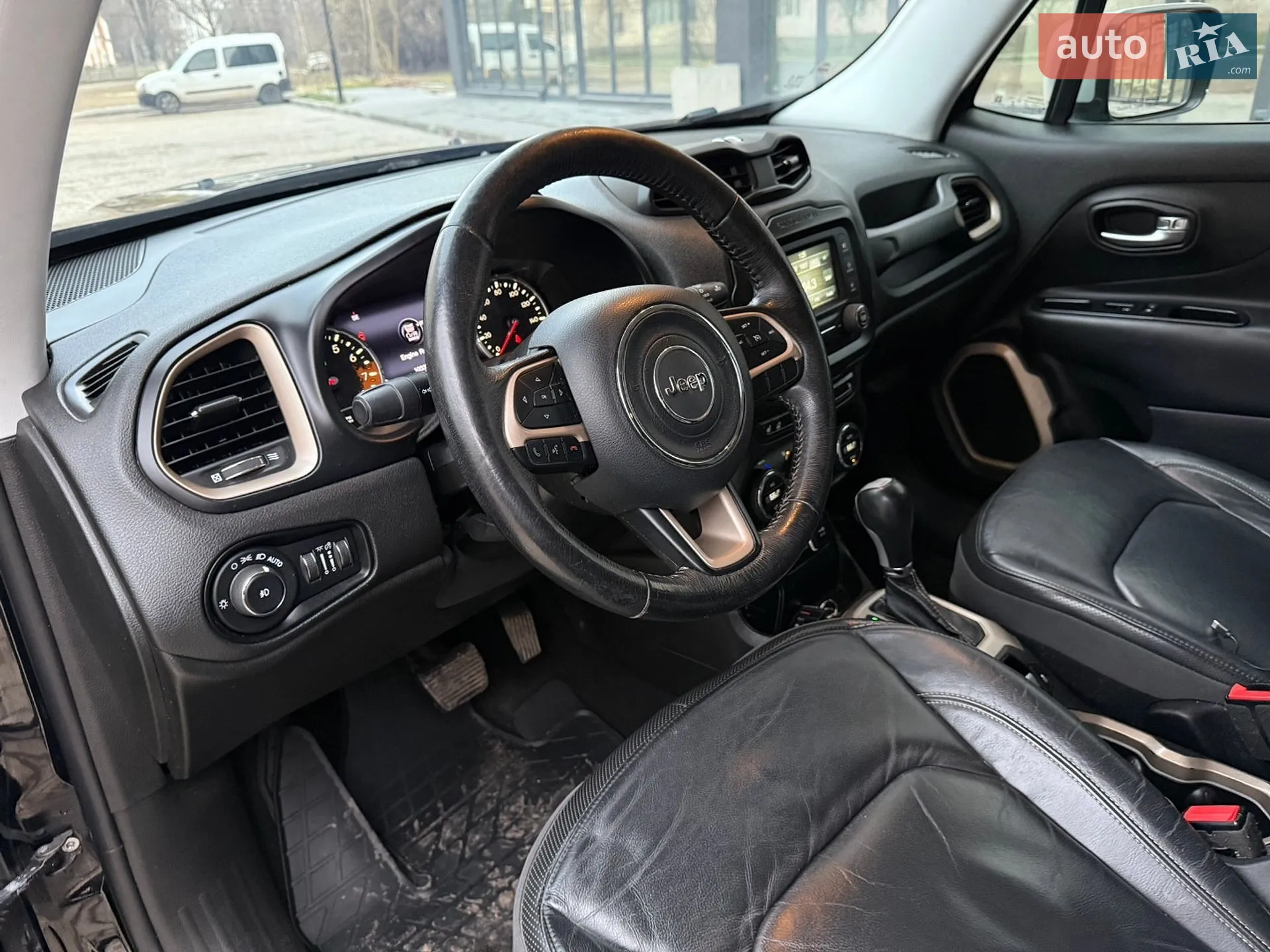 2016 Jeep Renegade - мініатюра 38
