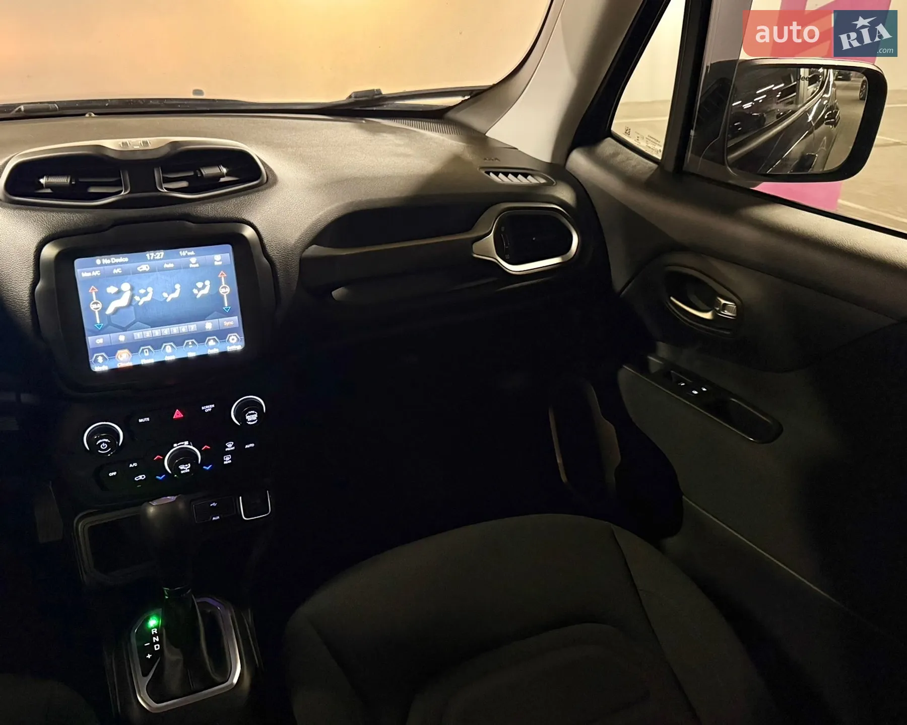 2018 Jeep Renegade - мініатюра 34