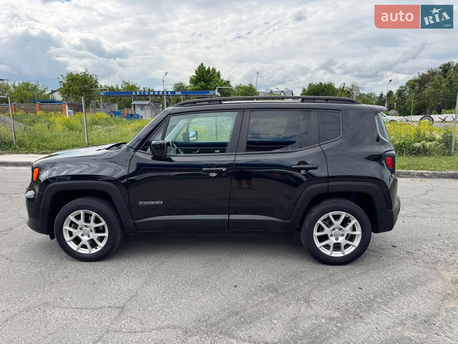 2020 Jeep Renegade - мініатюра 20