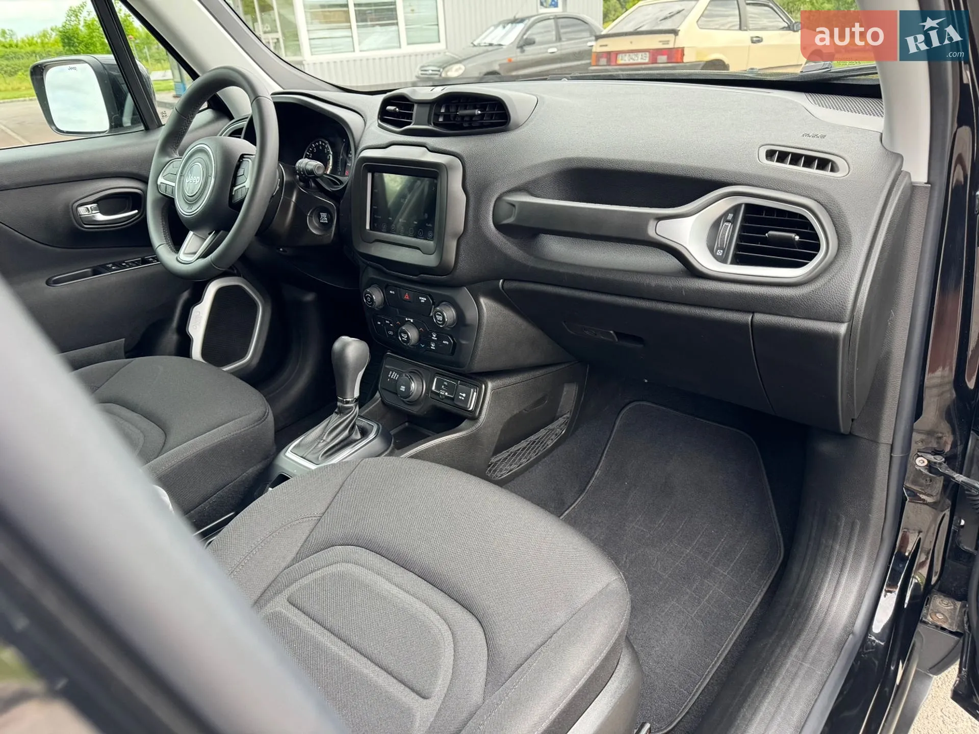 2020 Jeep Renegade - мініатюра 66