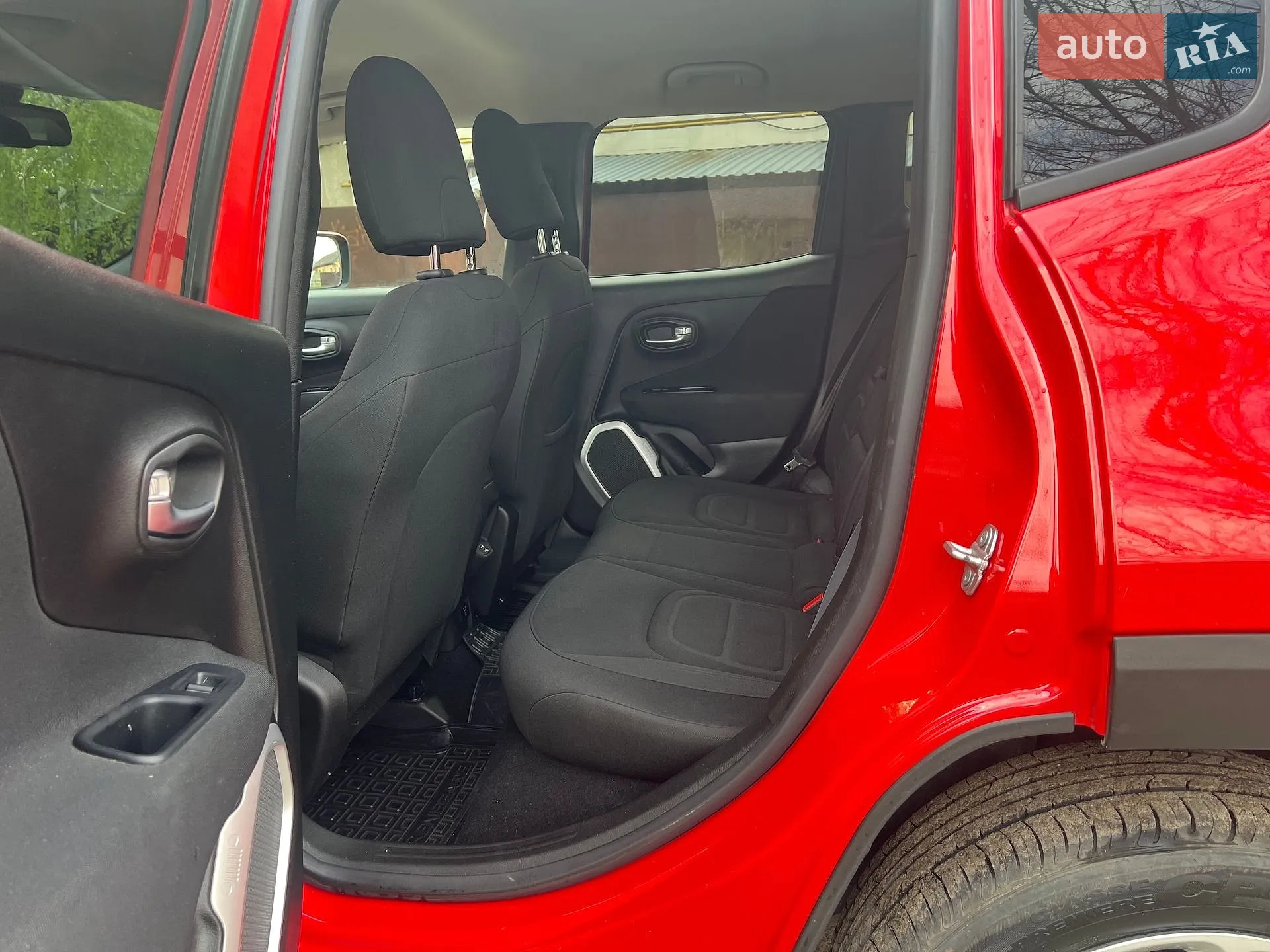 2018 Jeep Renegade - мініатюра 16