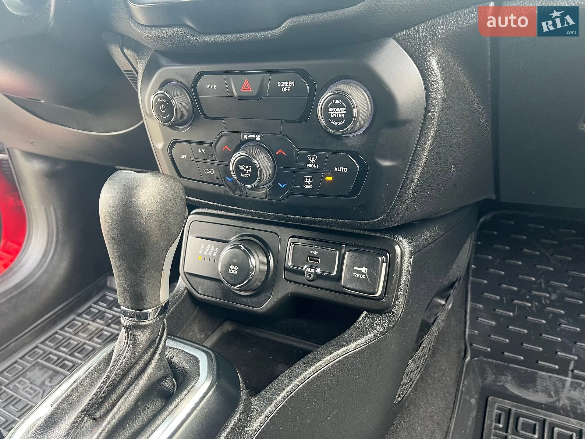 2018 Jeep Renegade - мініатюра 25