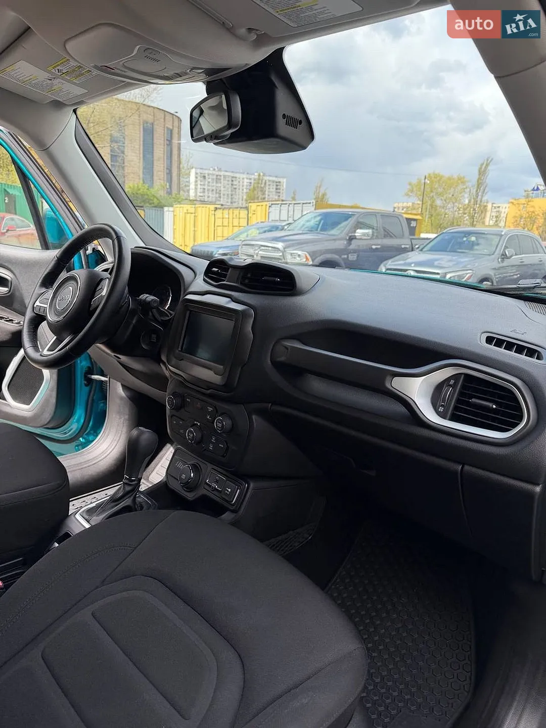 2020 Jeep Renegade - мініатюра 17