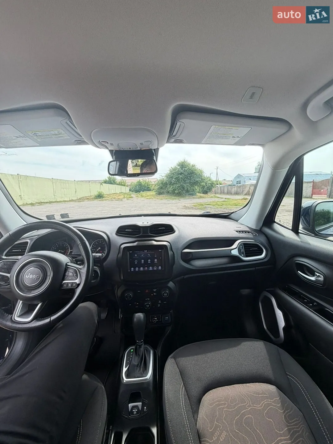 2021 Jeep Renegade - мініатюра 13