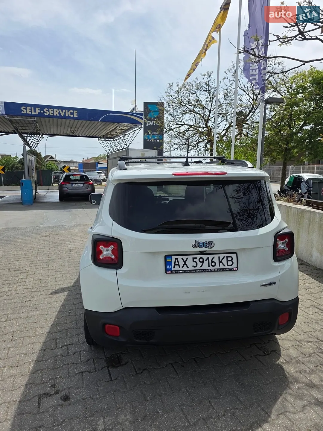 2015 Jeep Renegade - мініатюра 3