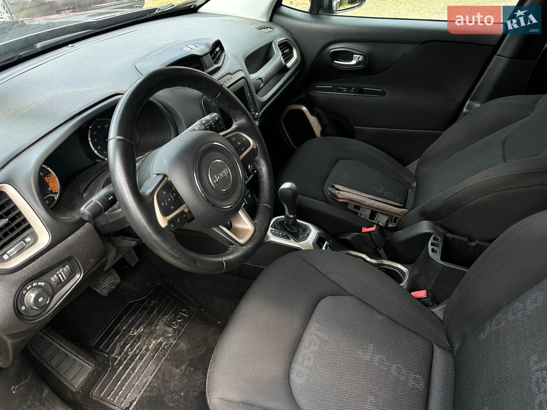 2017 Jeep Renegade - мініатюра 9